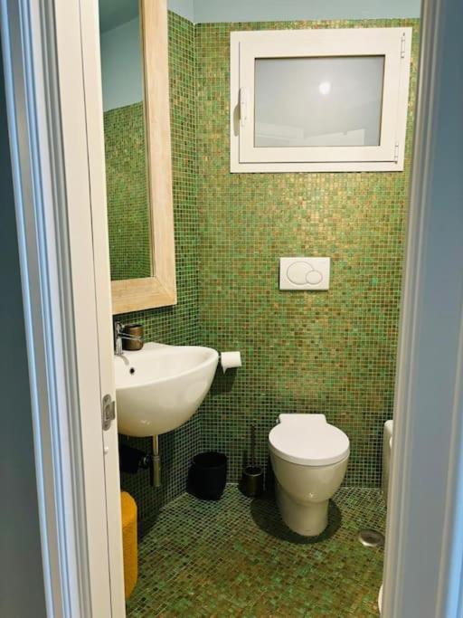 4 Seasons Signorile Apartment Bari Bagian luar foto